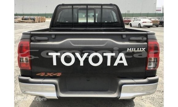 Buy Import Toyota Hilux Black Car in Import - Dubai in Dhufar Buy Import Toyota Hilux Black Car in Import - Dubai in Dhufar