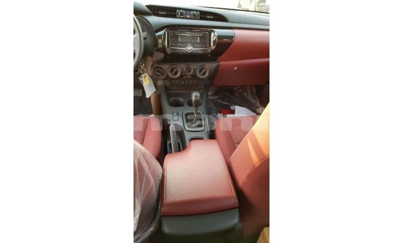Buy Import Toyota Hilux Black Car in Import - Dubai in Dhufar Buy Import Toyota Hilux Black Car in Import - Dubai in Dhufar
