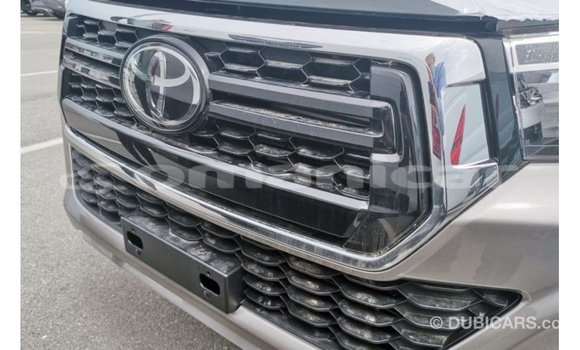 Buy Import Toyota Hilux Other Car in Import - Dubai in Dhufar Buy Import Toyota Hilux Other Car in Import - Dubai in Dhufar