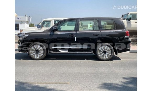 Buy Import Toyota Land Cruiser Black Car in Import - Dubai in Dhufar Buy Import Toyota Land Cruiser Black Car in Import - Dubai in Dhufar