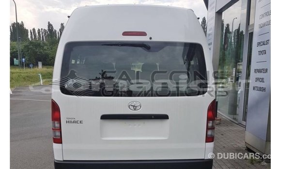 Buy Import Toyota Hiace White Car in Import - Dubai in Dhufar Buy Import Toyota Hiace White Car in Import - Dubai in Dhufar