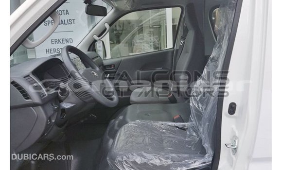 Buy Import Toyota Hiace White Car in Import - Dubai in Dhufar Buy Import Toyota Hiace White Car in Import - Dubai in Dhufar