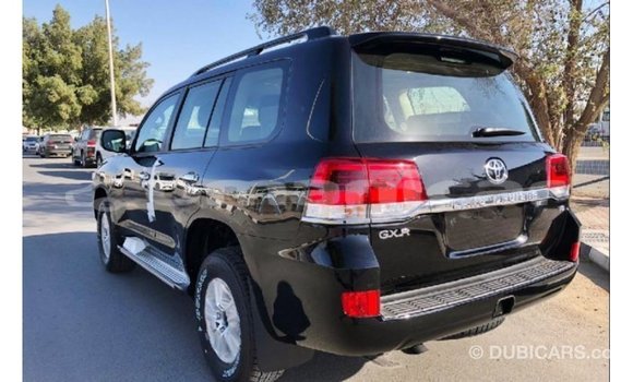 Buy Import Toyota Land Cruiser Black Car in Import - Dubai in Dhufar Buy Import Toyota Land Cruiser Black Car in Import - Dubai in Dhufar