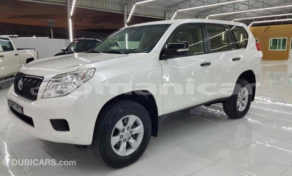 Buy Import Toyota Prado White Car in Import - Dubai in Dhufar Buy Import Toyota Prado White Car in Import - Dubai in Dhufar