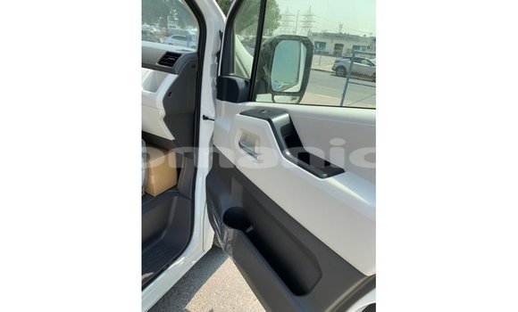 Buy Import Toyota Hiace White Car in Import - Dubai in Dhufar Buy Import Toyota Hiace White Car in Import - Dubai in Dhufar