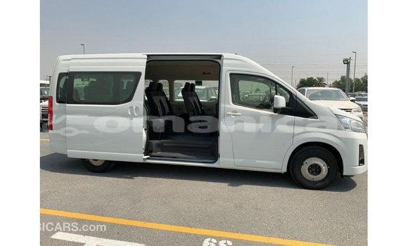 Buy Import Toyota Hiace White Car in Import - Dubai in Dhufar Buy Import Toyota Hiace White Car in Import - Dubai in Dhufar