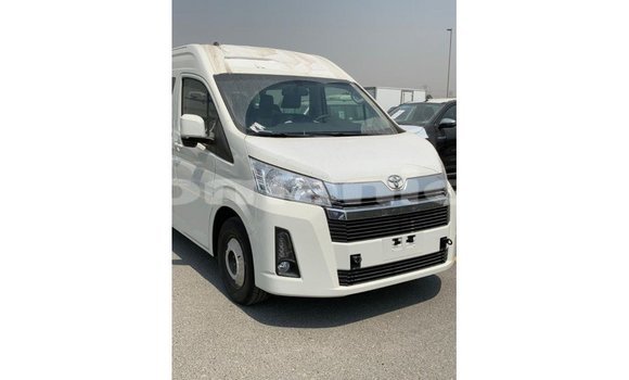 Buy Import Toyota Hiace White Car in Import - Dubai in Dhufar Buy Import Toyota Hiace White Car in Import - Dubai in Dhufar
