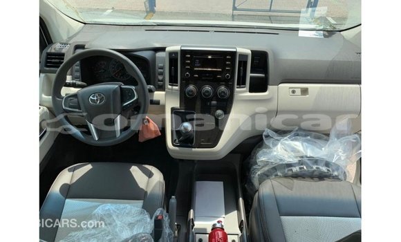 Buy Import Toyota Hiace White Car in Import - Dubai in Dhufar Buy Import Toyota Hiace White Car in Import - Dubai in Dhufar