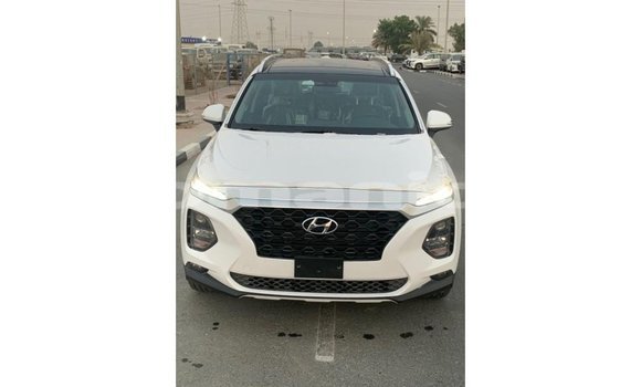 Buy Import Hyundai Santa Fe White Car in Import - Dubai in Dhufar Buy Import Hyundai Santa Fe White Car in Import - Dubai in Dhufar