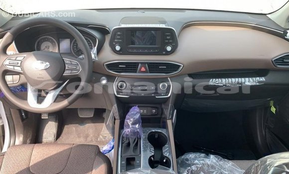 Buy Import Hyundai Santa Fe White Car in Import - Dubai in Dhufar Buy Import Hyundai Santa Fe White Car in Import - Dubai in Dhufar