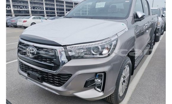 Buy Import Toyota Hilux Brown Car in Import - Dubai in Dhufar Buy Import Toyota Hilux Brown Car in Import - Dubai in Dhufar