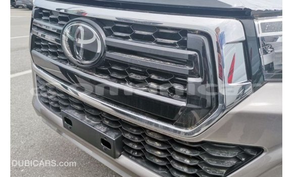 Buy Import Toyota Hilux Brown Car in Import - Dubai in Dhufar Buy Import Toyota Hilux Brown Car in Import - Dubai in Dhufar