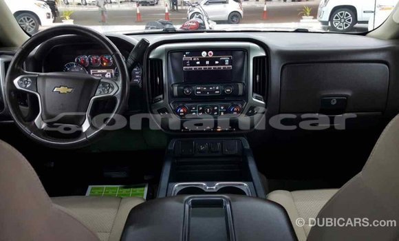Buy Import Chevrolet Silverado White Car in Import - Dubai in Dhufar Buy Import Chevrolet Silverado White Car in Import - Dubai in Dhufar