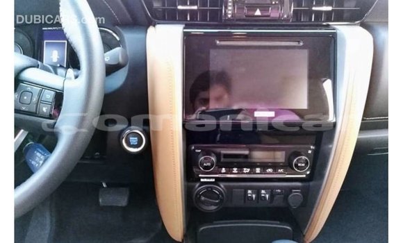 Buy Import Toyota Fortuner White Car in Import - Dubai in Dhufar Buy Import Toyota Fortuner White Car in Import - Dubai in Dhufar