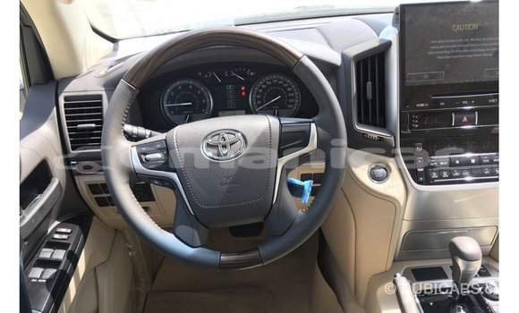 Buy Import Toyota Land Cruiser Black Car in Import - Dubai in Dhufar Buy Import Toyota Land Cruiser Black Car in Import - Dubai in Dhufar