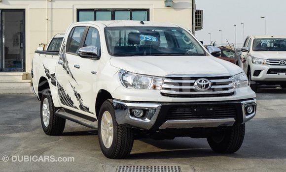 Buy Import Toyota Hilux White Car in Import - Dubai in Dhufar Buy Import Toyota Hilux White Car in Import - Dubai in Dhufar