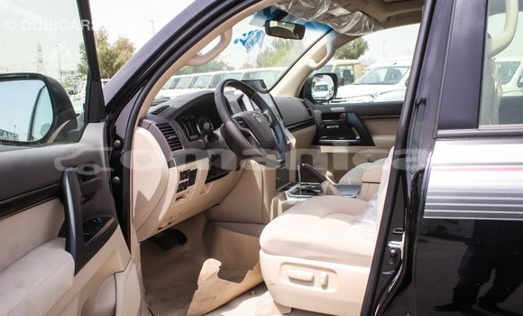 Buy Import Toyota Land Cruiser Black Car in Import - Dubai in Dhufar Buy Import Toyota Land Cruiser Black Car in Import - Dubai in Dhufar