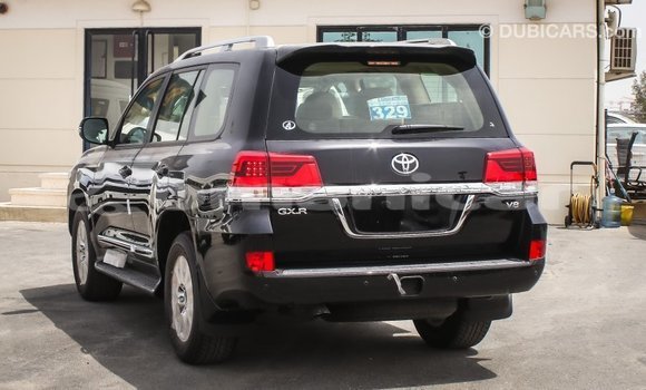 Buy Import Toyota Land Cruiser Black Car in Import - Dubai in Dhufar Buy Import Toyota Land Cruiser Black Car in Import - Dubai in Dhufar
