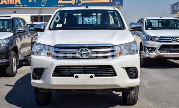Buy Import Toyota Hilux White Car in Import - Dubai in Dhufar Buy Import Toyota Hilux White Car in Import - Dubai in Dhufar
