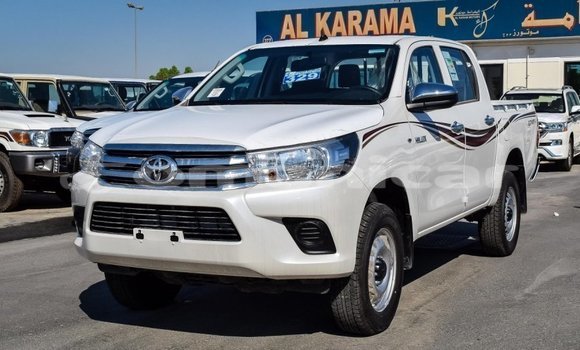 Buy Import Toyota Hilux White Car in Import - Dubai in Dhufar Buy Import Toyota Hilux White Car in Import - Dubai in Dhufar