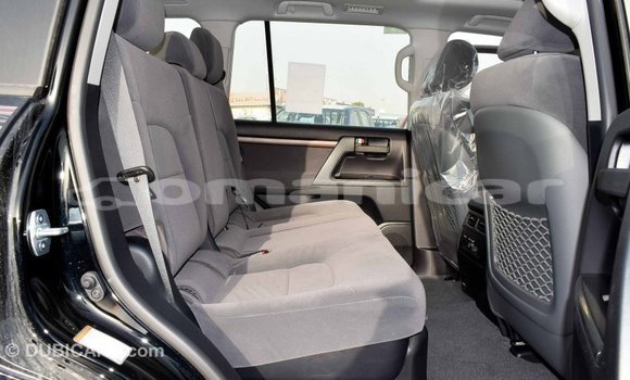 Buy Import Toyota Land Cruiser Black Car in Import - Dubai in Dhufar Buy Import Toyota Land Cruiser Black Car in Import - Dubai in Dhufar