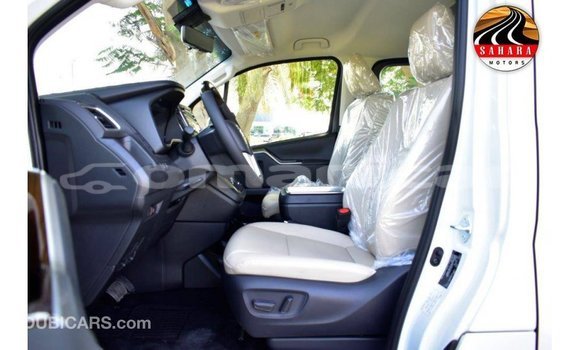 Buy Import Toyota Granvia White Car in Import - Dubai in Dhufar Buy Import Toyota Granvia White Car in Import - Dubai in Dhufar