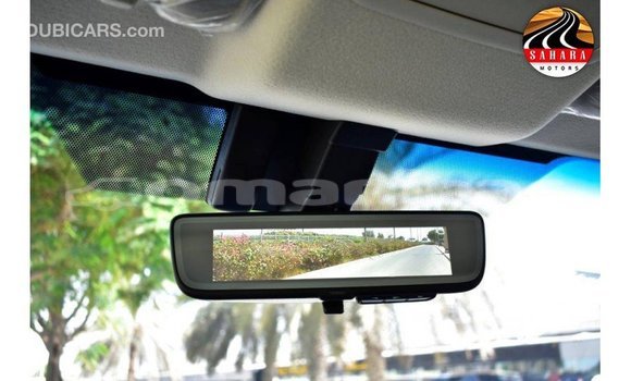 Buy Import Toyota Granvia White Car in Import - Dubai in Dhufar Buy Import Toyota Granvia White Car in Import - Dubai in Dhufar