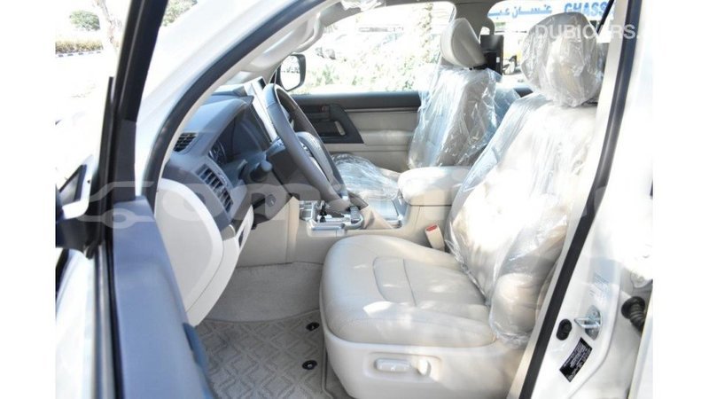 Big with watermark toyota land cruiser dhufar import dubai 2415