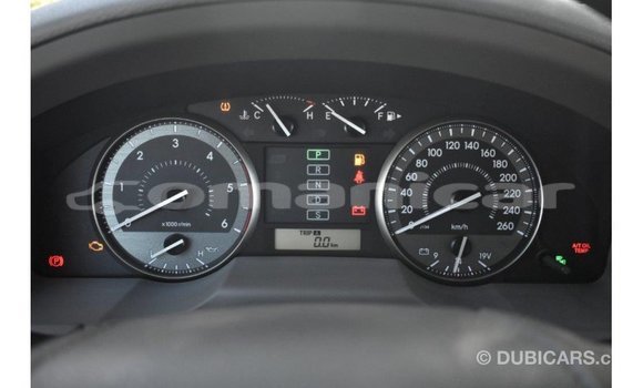 Buy Import Toyota Land Cruiser White Car in Import - Dubai in Dhufar Buy Import Toyota Land Cruiser White Car in Import - Dubai in Dhufar