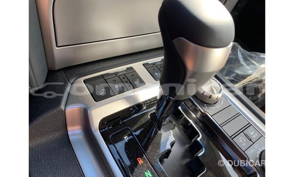 Buy Import Toyota Land Cruiser White Car in Import - Dubai in Dhufar Buy Import Toyota Land Cruiser White Car in Import - Dubai in Dhufar