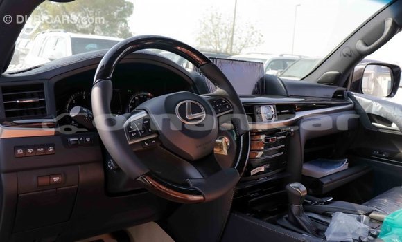 Buy Import Lexus LX White Car in Import - Dubai in Dhufar Buy Import Lexus LX White Car in Import - Dubai in Dhufar