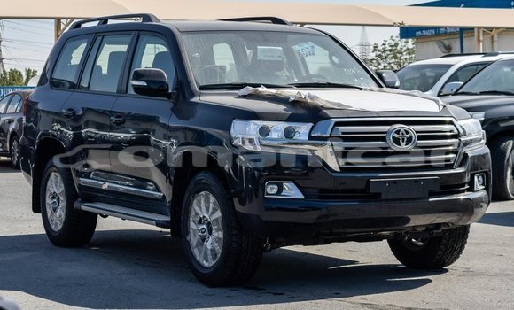 Buy Import Toyota Land Cruiser Black Car in Import - Dubai in Dhufar Buy Import Toyota Land Cruiser Black Car in Import - Dubai in Dhufar