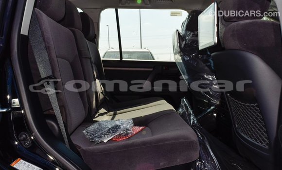 Buy Import Toyota Land Cruiser Black Car in Import - Dubai in Dhufar Buy Import Toyota Land Cruiser Black Car in Import - Dubai in Dhufar