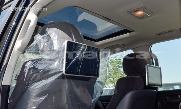 Buy Import Toyota Land Cruiser Black Car in Import - Dubai in Dhufar Buy Import Toyota Land Cruiser Black Car in Import - Dubai in Dhufar