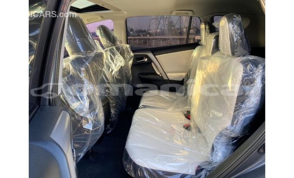 Buy Import Toyota 4Runner Other Car in Import - Dubai in Dhufar Buy Import Toyota 4Runner Other Car in Import - Dubai in Dhufar