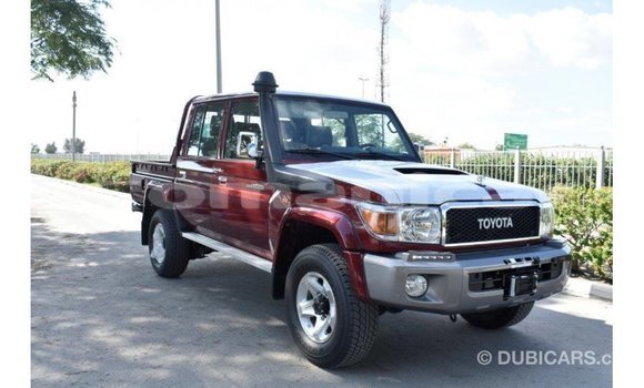 Buy Import Toyota Land Cruiser Red Car in Import - Dubai in Dhufar Buy Import Toyota Land Cruiser Red Car in Import - Dubai in Dhufar