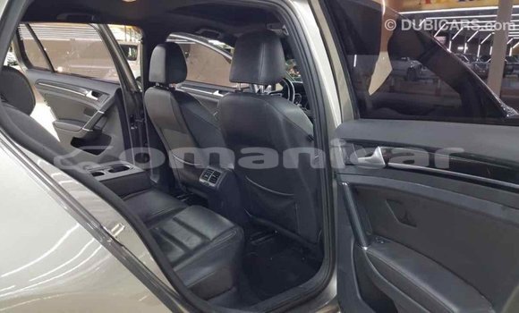 Buy Import Volkswagen Golf Other Car in Import - Dubai in Dhufar