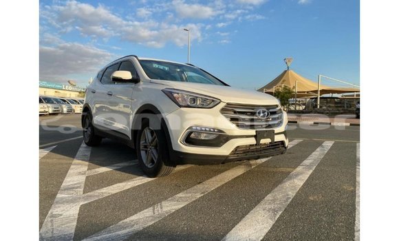 Buy Import Hyundai Santa Fe White Car in Import - Dubai in Dhufar Buy Import Hyundai Santa Fe White Car in Import - Dubai in Dhufar