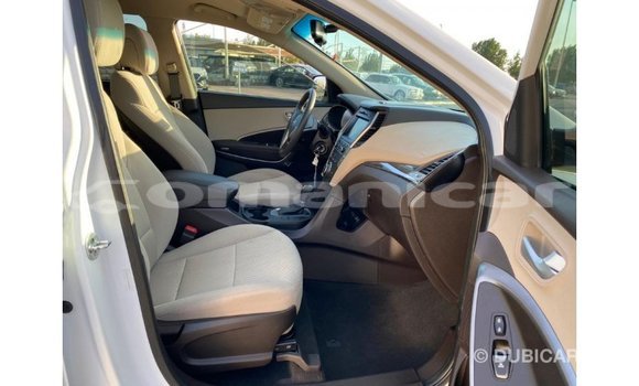 Buy Import Hyundai Santa Fe White Car in Import - Dubai in Dhufar Buy Import Hyundai Santa Fe White Car in Import - Dubai in Dhufar