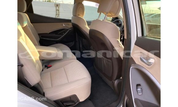Buy Import Hyundai Santa Fe White Car in Import - Dubai in Dhufar Buy Import Hyundai Santa Fe White Car in Import - Dubai in Dhufar