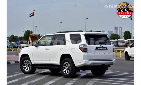 Buy Import Toyota 4Runner White Car in Import - Dubai in Dhufar Buy Import Toyota 4Runner White Car in Import - Dubai in Dhufar