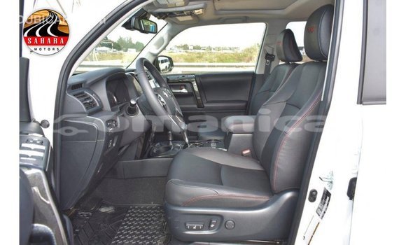 Buy Import Toyota 4Runner White Car in Import - Dubai in Dhufar Buy Import Toyota 4Runner White Car in Import - Dubai in Dhufar
