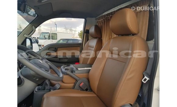 Buy Import Kia Carens White Car in Import - Dubai in Dhufar Buy Import Kia Carens White Car in Import - Dubai in Dhufar