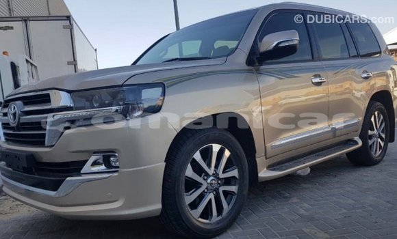Buy Import Toyota Land Cruiser Other Car in Import - Dubai in Dhufar Buy Import Toyota Land Cruiser Other Car in Import - Dubai in Dhufar