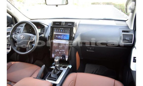 Buy Import Toyota Prado Black Car in Import - Dubai in Dhufar Buy Import Toyota Prado Black Car in Import - Dubai in Dhufar