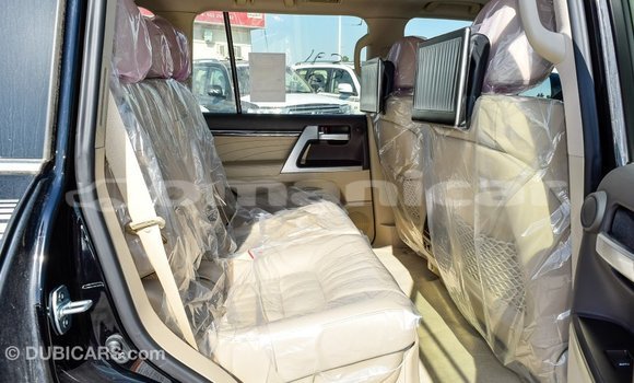 Buy Import Toyota Land Cruiser Black Car in Import - Dubai in Dhufar Buy Import Toyota Land Cruiser Black Car in Import - Dubai in Dhufar