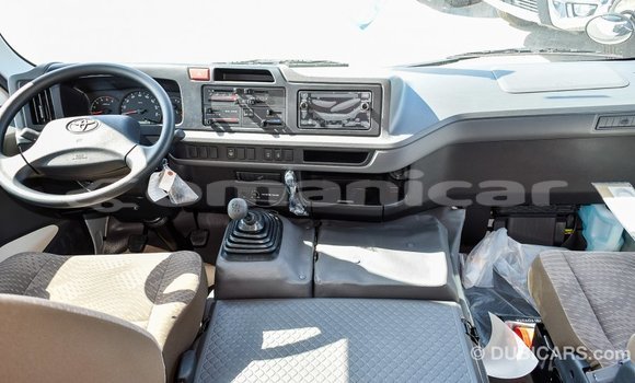 Buy Import Toyota Coaster White Car in Import - Dubai in Dhufar Buy Import Toyota Coaster White Car in Import - Dubai in Dhufar