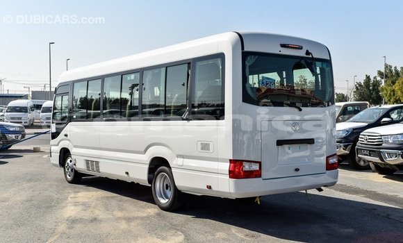 Buy Import Toyota Coaster White Car in Import - Dubai in Dhufar Buy Import Toyota Coaster White Car in Import - Dubai in Dhufar