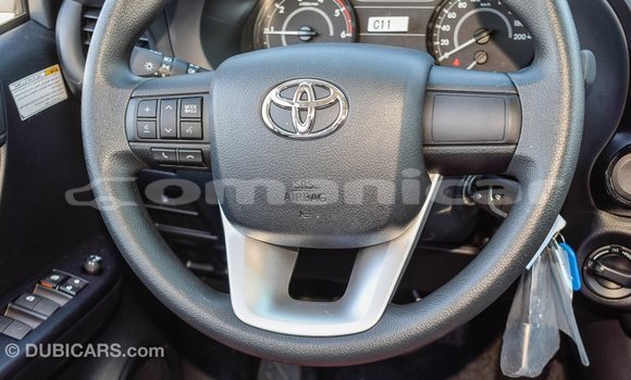 Buy Import Toyota Hilux White Car in Import - Dubai in Dhufar Buy Import Toyota Hilux White Car in Import - Dubai in Dhufar
