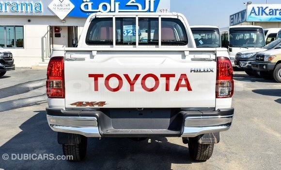 Buy Import Toyota Hilux White Car in Import - Dubai in Dhufar Buy Import Toyota Hilux White Car in Import - Dubai in Dhufar